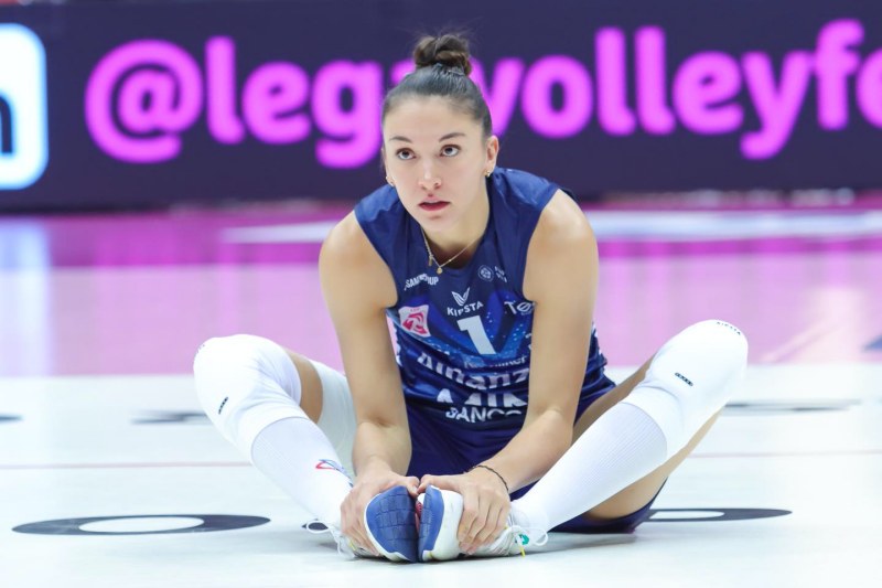 Volleyball beauties have a fever in the Italian Super Cup final because they are so beautiful - Photo 6