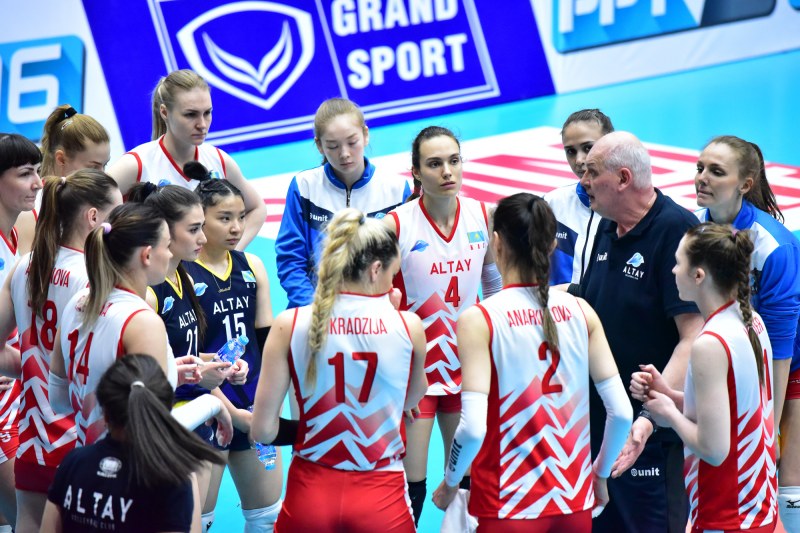 Central Asian Volleyball Beauty causes fever in Vietnam because of being so beautiful - Photo 5