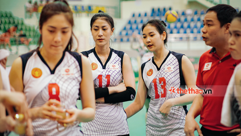 Bunch of photos: A series of beautiful Vietnamese volleyball people in the tournament in the ancient capital - Photo 9