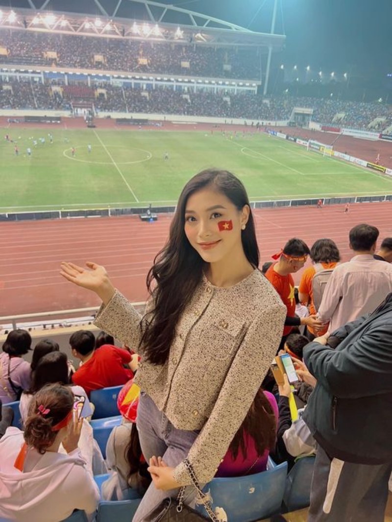 The former beauty of Dang Thu Huyen continuously shows off her beauty - Photo 3
