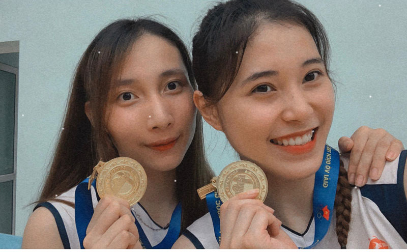 The short volleyball charm of close friends Dang Thu Huyen and Bich Phuong - Photo 3