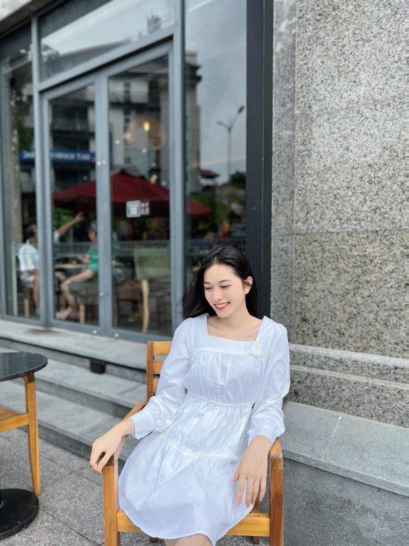 Chu Ngoc Volleyball shows her younger sister more prettier than Miss - Photo 9