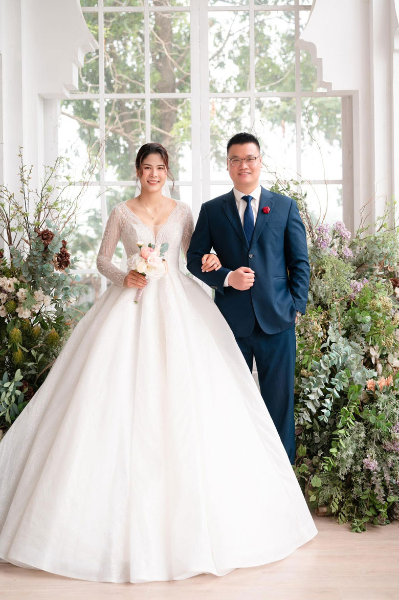 Watch the beautiful wedding picture of the Father Bui Thi Nga before the SEA Games 31 - Photo 6