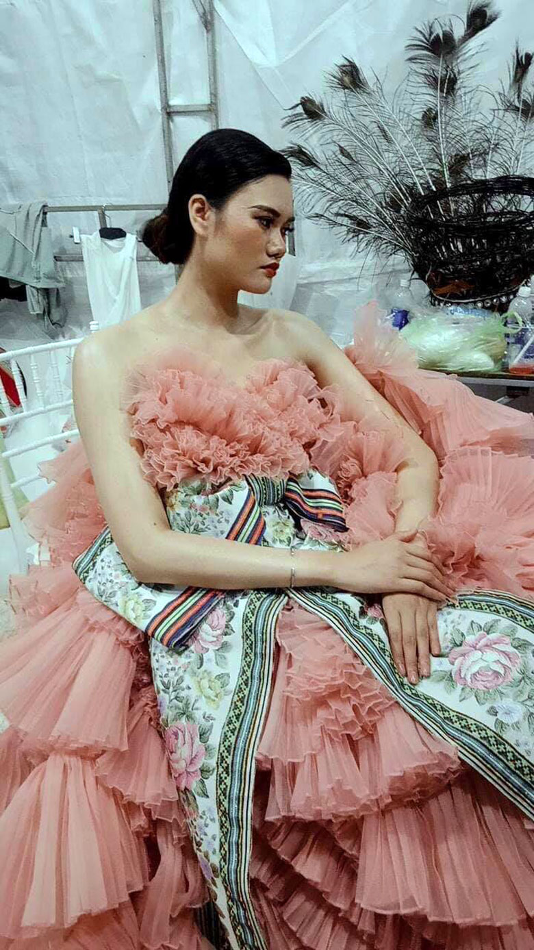 The former volleyball player suddenly charmed Miss Universe Vietnam 2022 - Photo 8