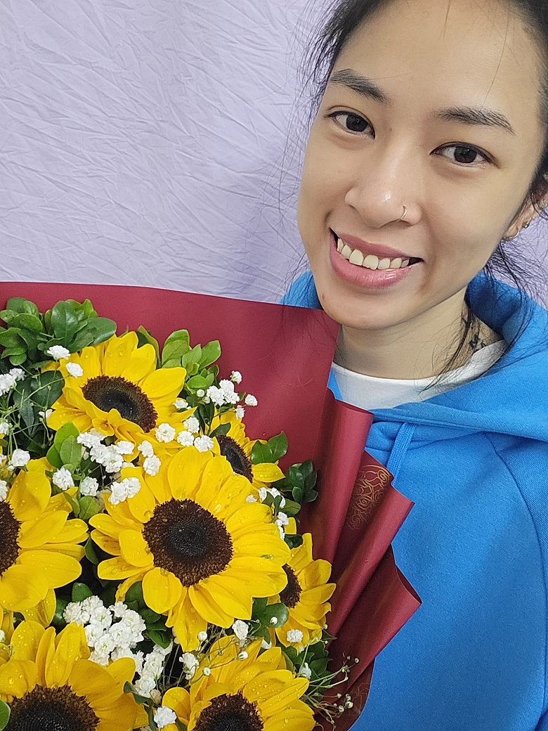 Valentine's Day of Volleyball Stars - Photo 3