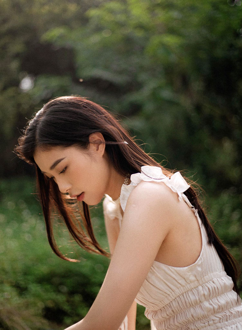 See the beauty of the volleyball Dang Thu Huyen after 1 year of breaking up the floor - Photo 11