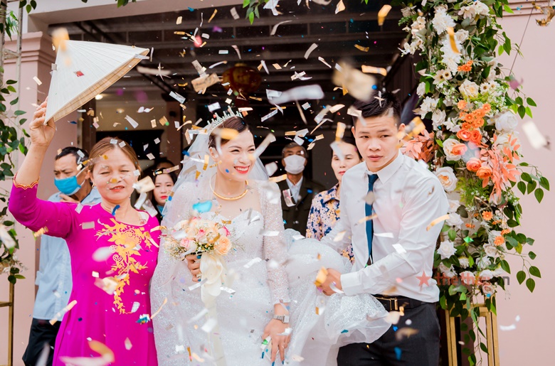 See the beautiful wedding photo of the owner Vo Thi Hien - Photo 6