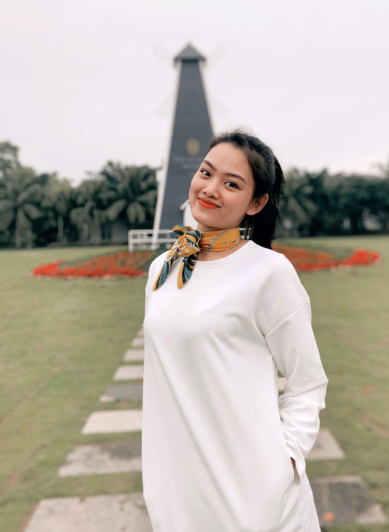 Miss Nguyen Thu Hoai: multi -talented girl in Vietnamese volleyball village - Photo 5