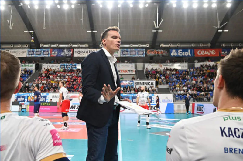 Defeating at home in the 2022 World Championship, the Dutch coach resigns - Photo 2