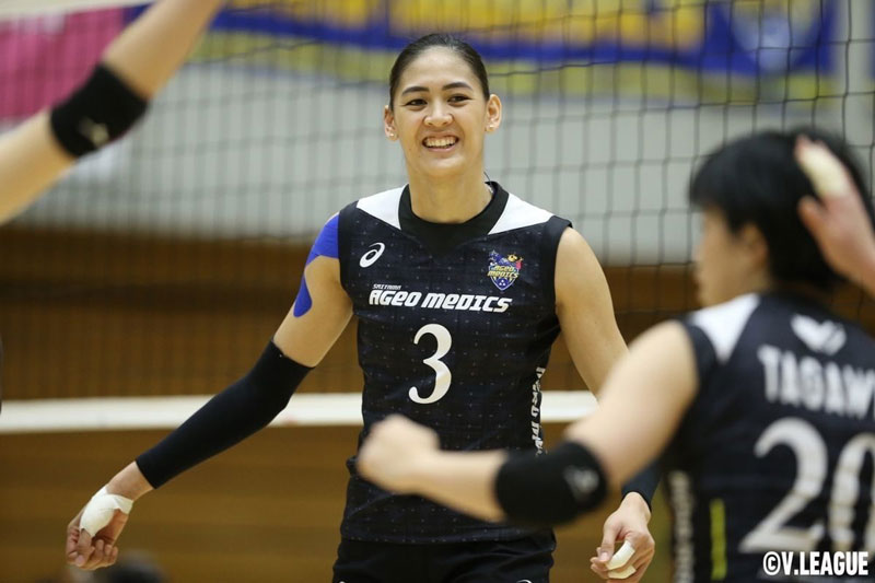 In contrast to Thanh Thuy, the Philippine Volleyball Superstar shines with 2 wins - Photo 2