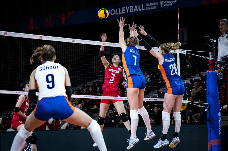 Making mistakes difficult to save, Japanese women's volleyball lost pain - Photo 2