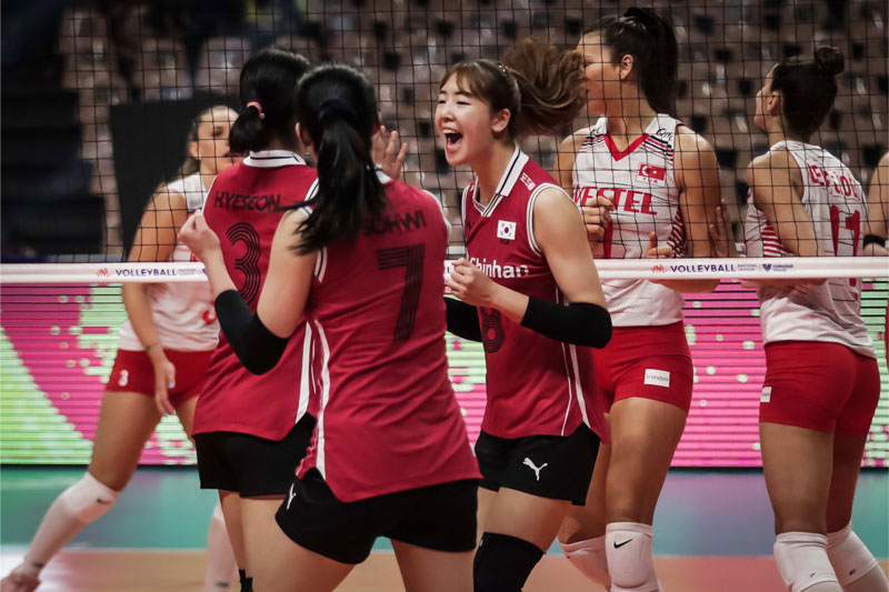 Korean women's volleyball has the first win, defeated 8 consecutive games - Photo 2