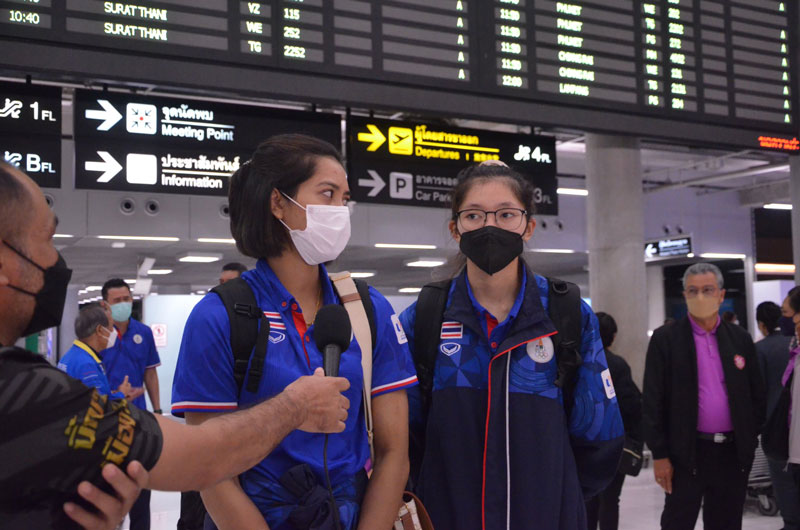 The day comes from SEA Games 31 divided two half happy and sad of Thai volleyball - Photo 2