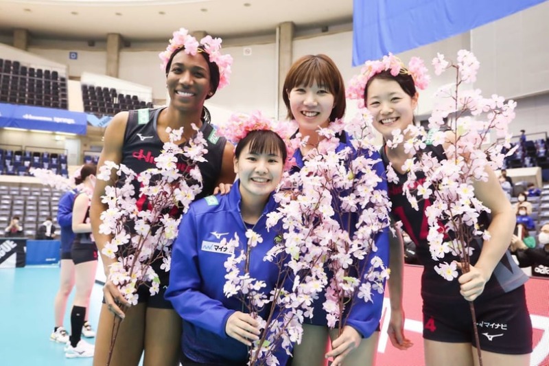 The final of the Japanese national championship volleyball tournament: big shock - Photo 2