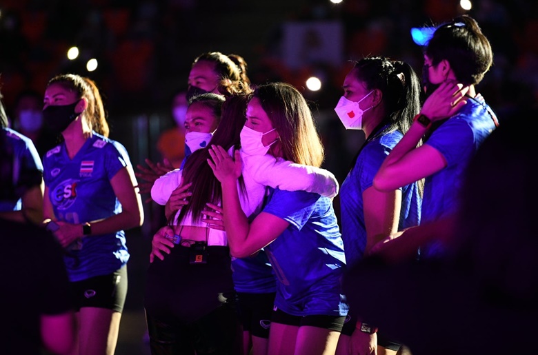 Image touching the breakup of 7 legendary athletes of Thai women's volleyball - Photo 16