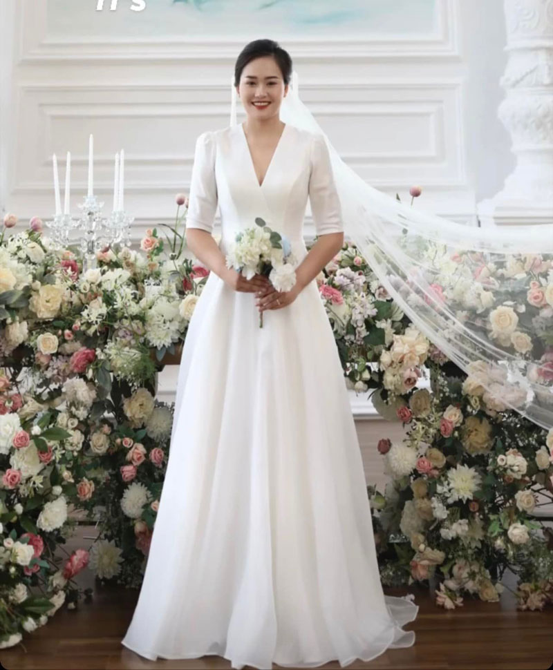 'Miss Volley - Linh Chi Wedding photos: Beautiful young husband like an actor - Photo 1