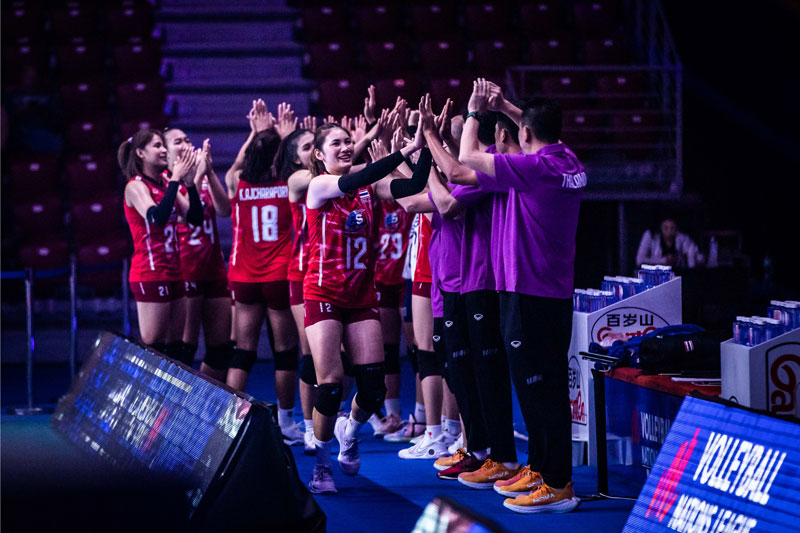 How much bonuses in Thailand women's volleyball will receive a bonus when attending VNL 2022? - Photo 1