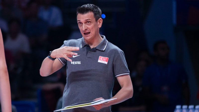 Interesting: Giovanni Guidetti opposite to lead the Serbia women's volleyball team - Photo 1