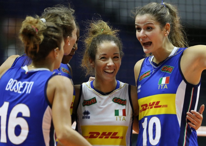 Internal chisel, Italian women's volleyball type a series of 'gods' before adding big prizes - Photo 1
