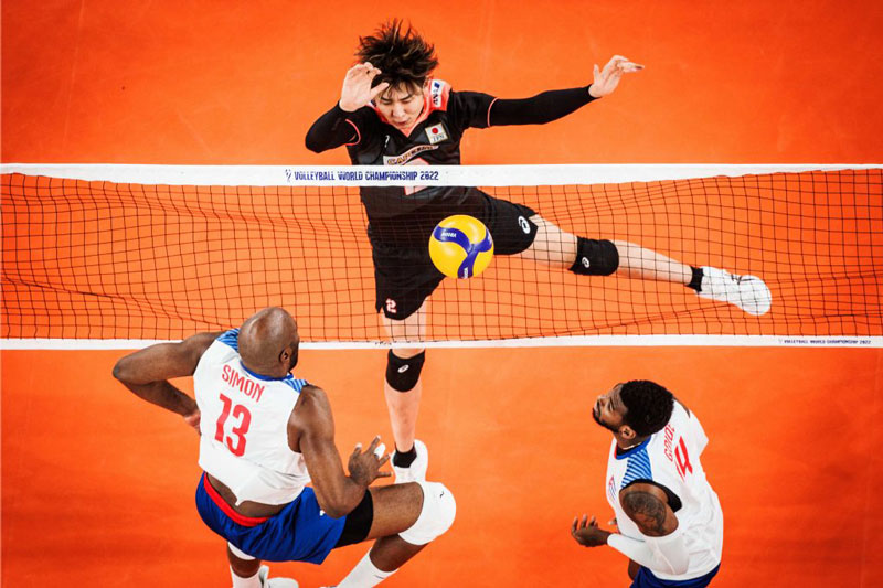 Japan 'crossed' Cuba, America lost to Poland in the volleyball tournament of Worlds 2022 - Photo 1