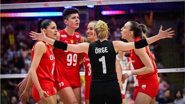 List of Turkish women's volleyball teams for Volleyball Nations League 2025 - Photo 1