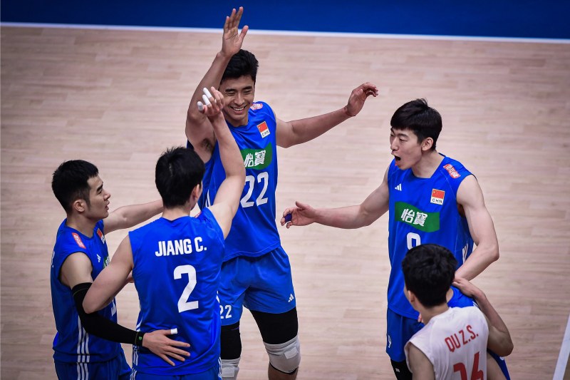 Chinese male volleyball team continues to lose, probably relegated at Volleyball Nations League 2023 - Photo 1