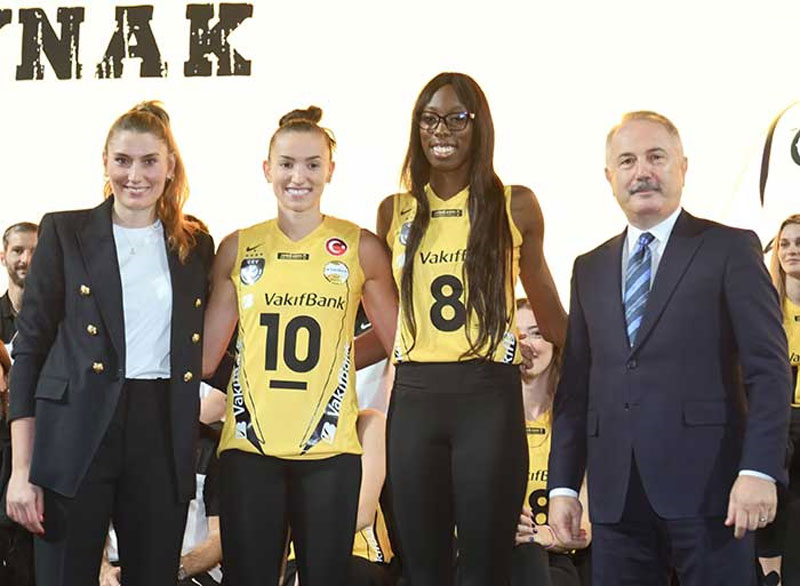 Paola Egonu landed at the world's No. 1 female volleyball club after noisy to retire - Photo 1