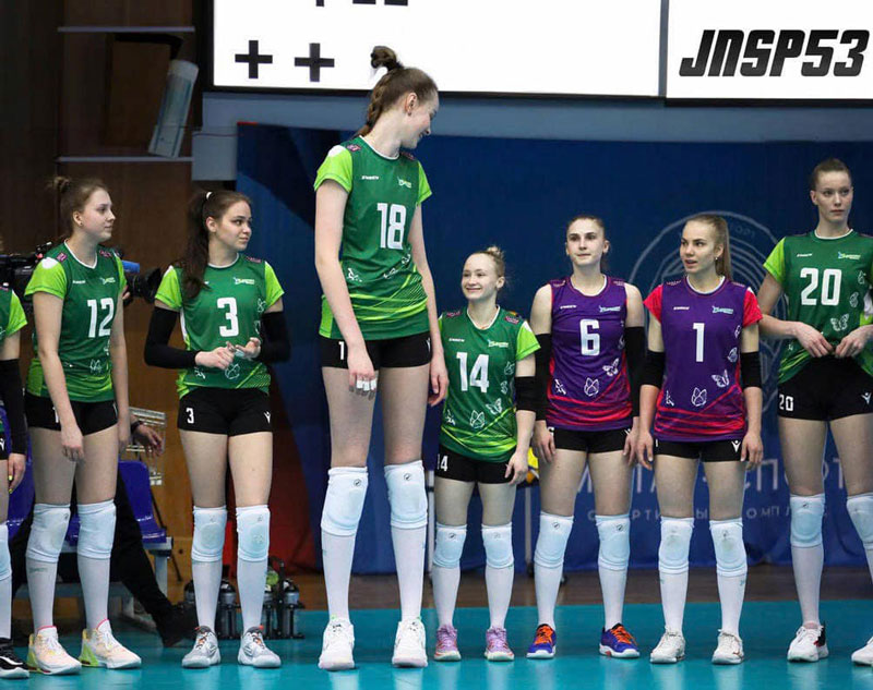 Russian women's volleyball launches super 'dinosaurs' high to 2.09m - Photo 1