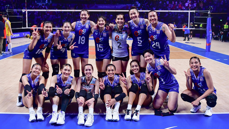 Thai women's volleyball set a record for the number of athletes from abroad, Vietnam has only 1 person - Photo 1