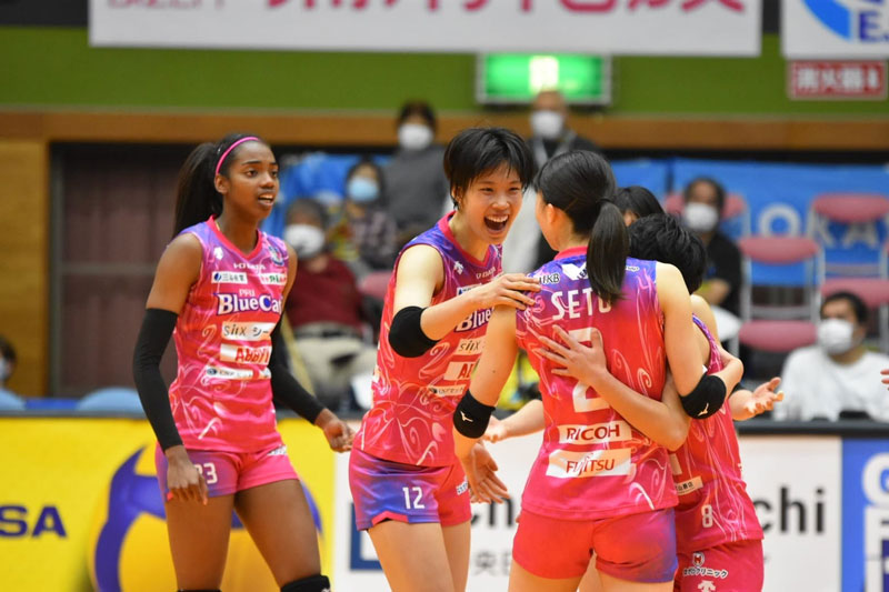 Thanh Thuy shines, the home team still lost the match of 2023 - Photo 1