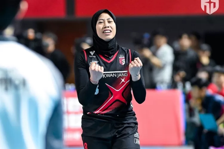 The No. 1 star of Indonesian women's volleyball headache due to injury - Photo 1