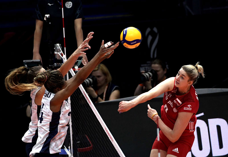 The US first collapsed against Poland after 12 years, Japan could not surprise - Photo 1