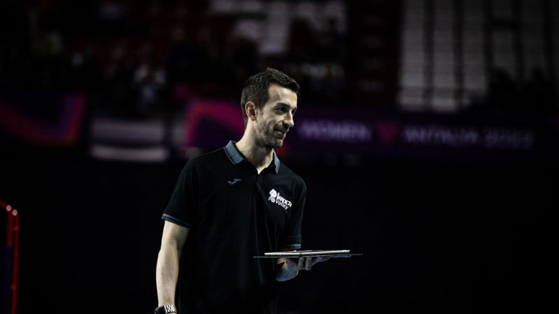The new coach of Turkish women's volleyball created more shocking news? - Photo 1