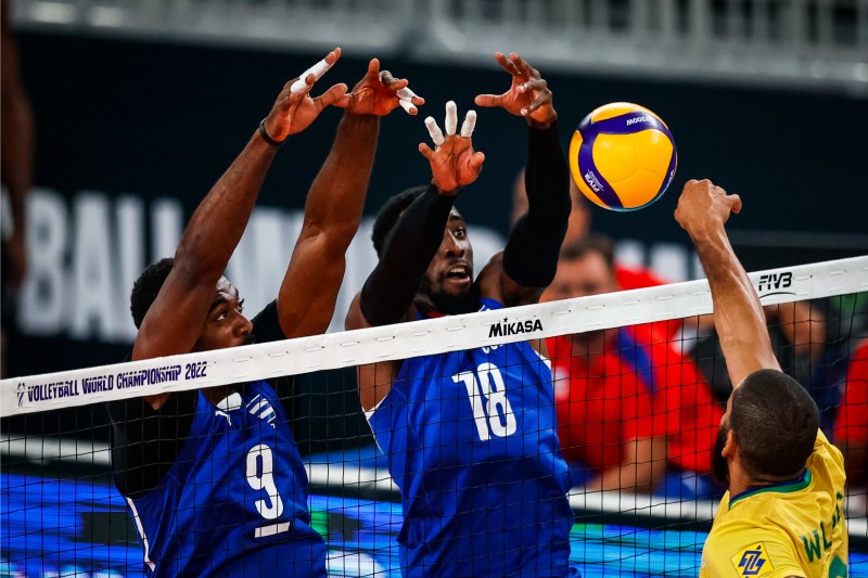 The results of the male volleyball tournament: Brazil 'died', Japan won jubilantly - Photo 1