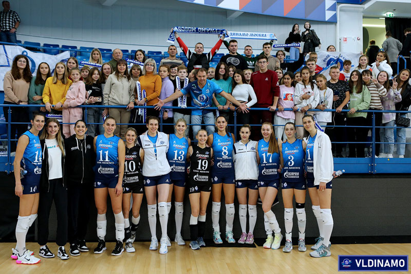 The world's most beautiful women's volleyball team won the 'crazy' match before the rival - Photo 1