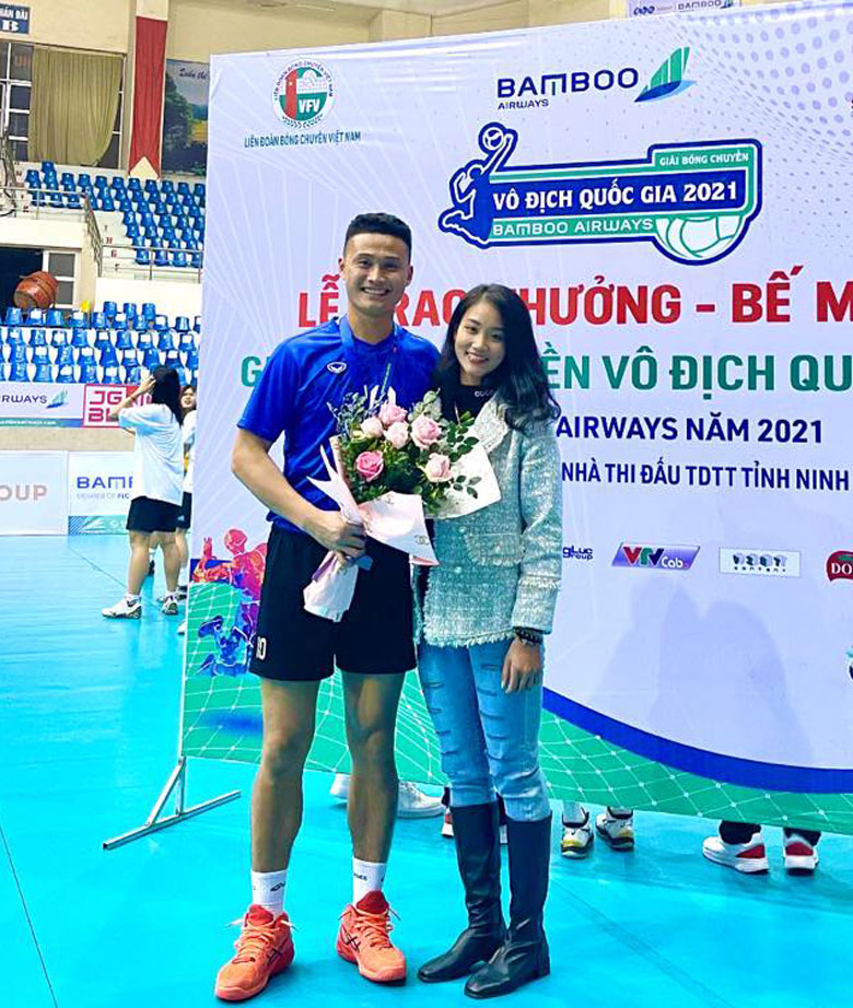 Valentine's Day of Volleyball Stars - Photo 6