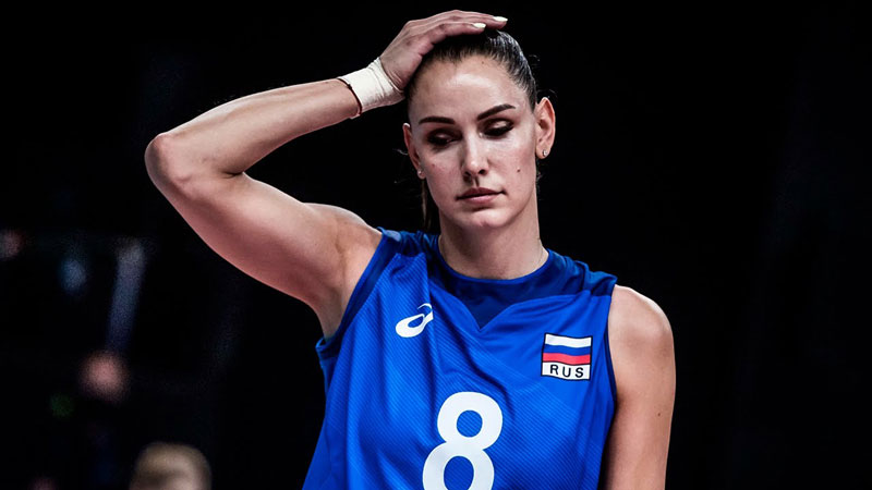 Volleyball beauty moves from Ukraine to Russia, into a world star - Photo 2